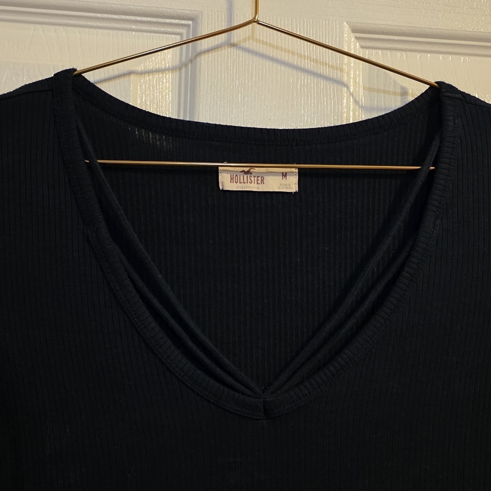 Hollister Black Ribbed V-Neck Top
